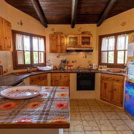 Gea Villa *